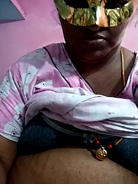 Snapshot of supcpl chatting on December 15, 7:45 am supcpl online show from December 15, 7:45 am