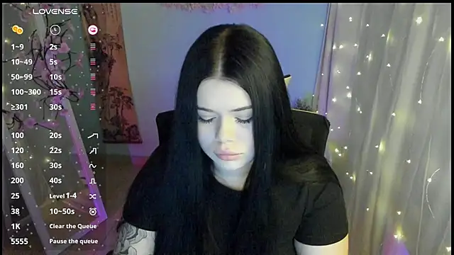 Mona Esty online show from March 13, 7:15 am