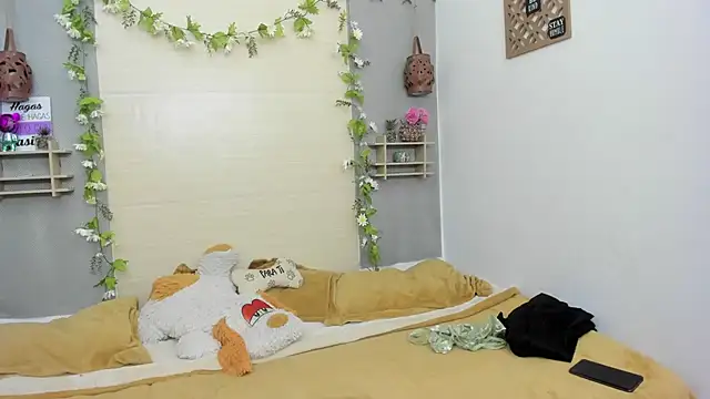 Snapshot of saaracoleman chatting on October 8, 2:53 am saaracoleman online show from October 8, 2:53 am