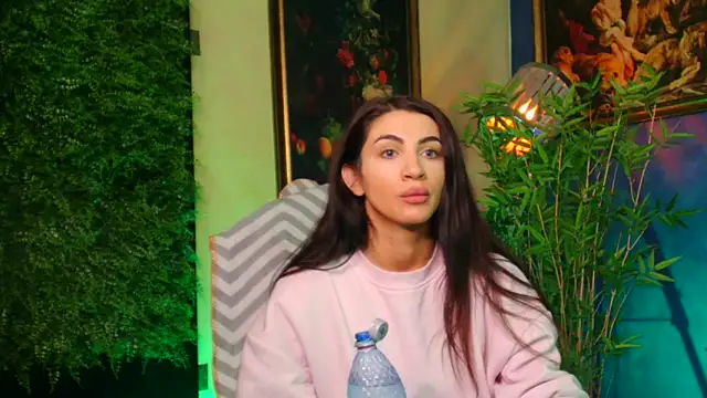 nicolepalmer online show from October 11, 3:10 pm