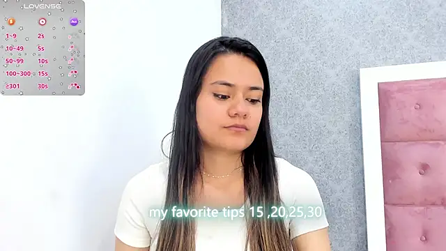 Snapshot of alanabensson chatting on October 7, 7:44 pm alanabensson online show from October 7, 7:44 pm