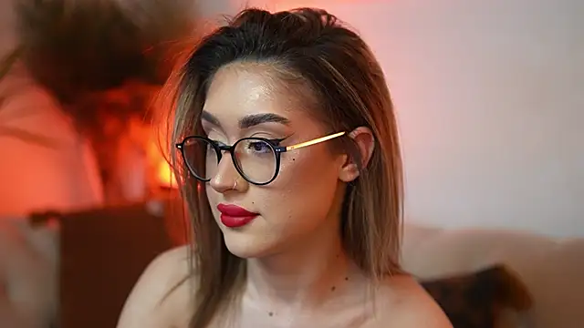 AileenKiss online show from May 7, 6:46 pm