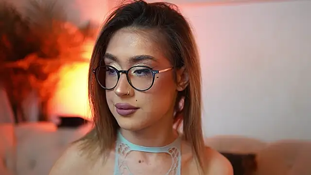 AileenKiss online show from June 13, 8:51 pm