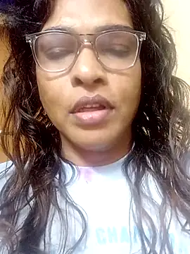 Snapshot of anjalibhovii chatting on October 3, 6:27 pm anjalibhovii online show from October 3, 6:27 pm