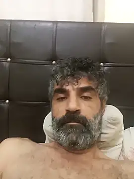 Snapshot of AliTaner07 chatting on October 2, 10:50 pm AliTaner07 online show from October 2, 10:50 pm