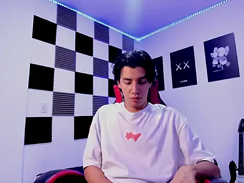 jeycobb online show from January 8, 11:23 am