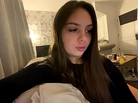 Snapshot of EllaStarrxxx chatting on October 26, 11:42 pm EllaStarrxxx online show from October 26, 11:42 pm