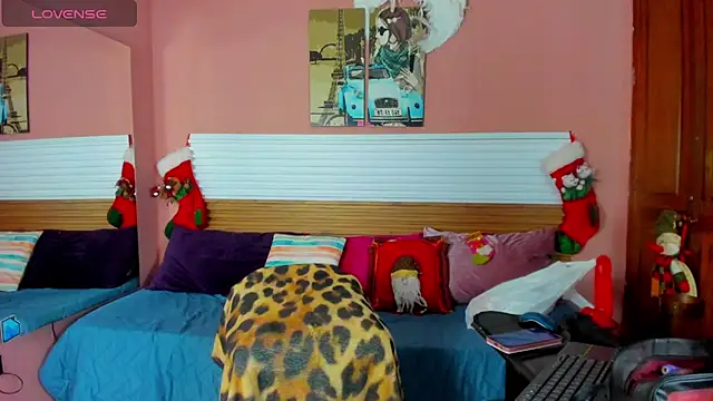 Tiffannydoll99 online show from December 22, 4:04 pm