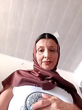 Aafsha  online show from October 27, 1:04 pm