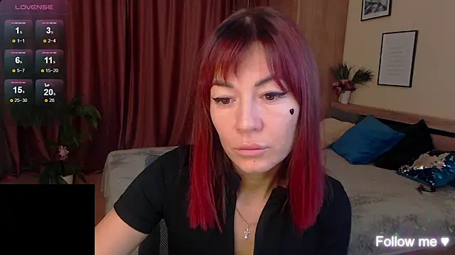 Snapshot of Bally_Bay chatting on November 12, 5:08 am Bally Bay online show from November 12, 5:08 am