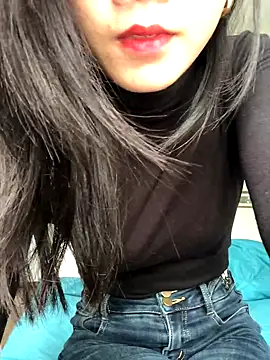 Snapshot of Mile-m chatting on November 7, 7:30 am Mile-m online show from November 7, 7:30 am