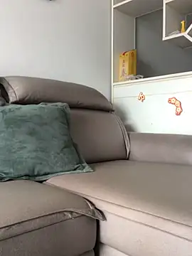 Snapshot of Mile-m chatting on November 9, 6:55 am Mile-m online show from November 9, 6:55 am