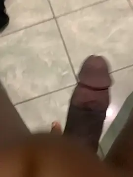 Snapshot of Dark_vains chatting on November 19, 2:11 am Dark vains online show from November 19, 2:11 am