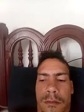 Snapshot of alexander0153 chatting on December 18, 2:34 pm alexander0153 online show from December 18, 2:34 pm