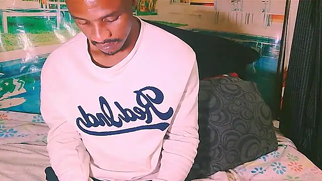 EbonyTiger69 online show from March 8, 2:32 pm