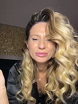 AvaMaddisson online show from November 10, 5:23 pm