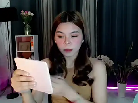 Snapshot of buttycamillex chatting on May 6, 4:34 pm buttycamillex online show from May 6, 4:34 pm