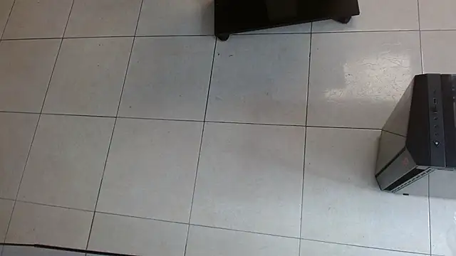 Snapshot of rosse_m chatting on November 21, 1:10 pm rosse m online show from November 21, 1:10 pm