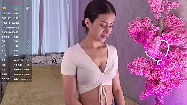 Playful Lia online show from June 11, 2:26 pm
