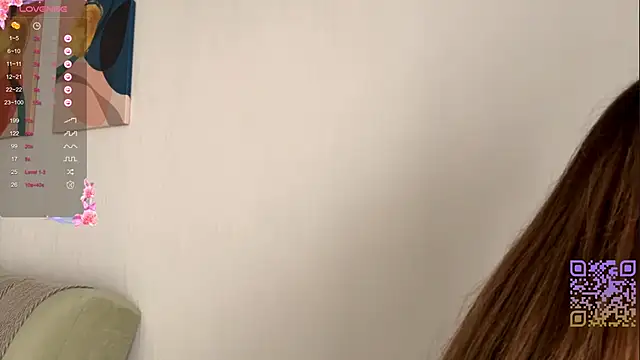 Snapshot of GilySuper chatting on November 24, 8:03 am GilySuper online show from November 24, 8:03 am