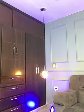 Rose monroee online show from November 6, 7:37 pm