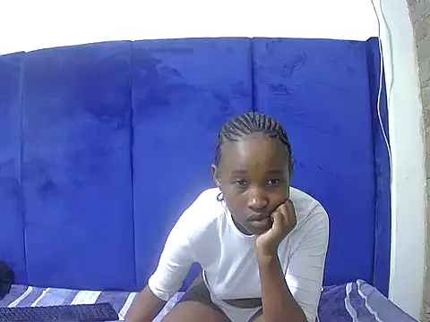 Pretty-C online show from October 3, 8:17 pm