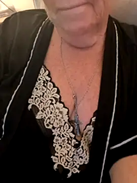 Snapshot of Playful_MILF_Demi chatting on June 12, 9:57 pm Playful MILF Demi online show from June 12, 9:57 pm