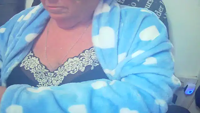 Snapshot of Playful_MILF_Demi chatting on July 15, 9:53 pm Playful MILF Demi online show from July 15, 9:53 pm