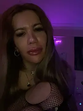 LyraEva online show from August 4, 8:06 am