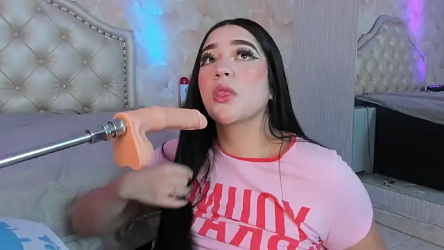 Sophia Valkova online show from December 1, 4:28 am