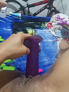 Snapshot of Seductress_Malia chatting on June 14, 1:02 pm Seductress Malia online show from June 14, 1:02 pm