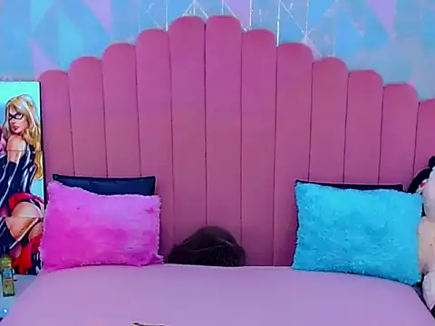 miss dania75 online show from December 3, 5:04 am