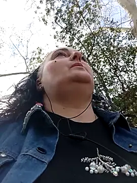Snapshot of Bella_862 chatting on February 10, 9:57 am Bella 862 online show from February 10, 9:57 am