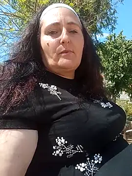 Snapshot of Bella_862 chatting on May 13, 9:39 am Bella 862 online show from May 13, 9:39 am