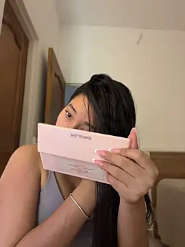 Nhefertary online show from June 20, 11:29 pm