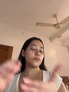 Nhefertary online show from July 31, 9:47 pm
