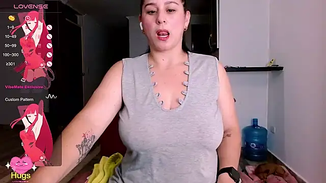 sweet monsalve37 online show from March 17, 11:19 pm