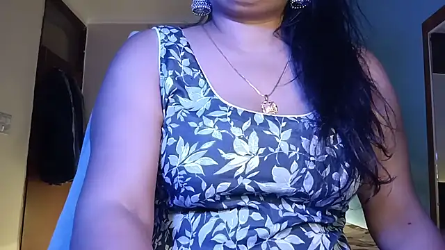 horny milf couple online show from July 1, 8:30 pm