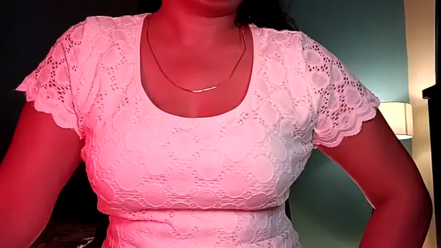 horny milf couple online show from July 28, 4:39 pm