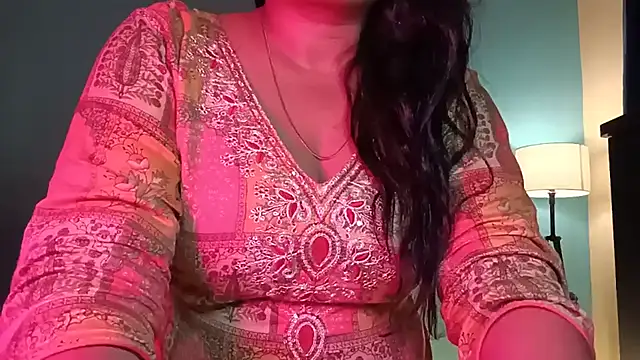 horny milf couple online show from July 30, 7:57 pm