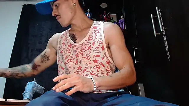 Snapshot of imsammytop chatting on December 15, 9:08 pm imsammytop online show from December 15, 9:08 pm