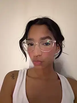 Snapshot of ScarletEvanss_ chatting on June 18, 11:03 am ScarletEvanss online show from June 18, 11:03 am
