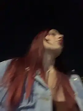 iisabella09 online show from March 17, 5:55 am