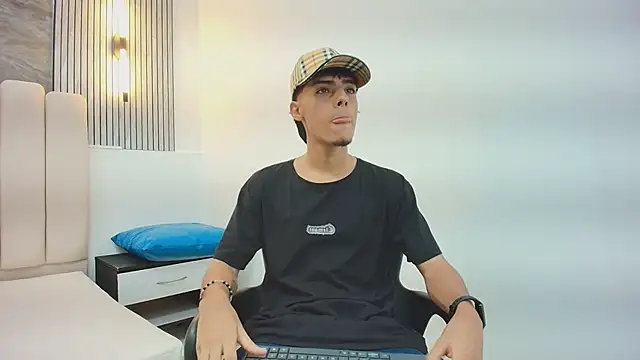 JACCOCK 4 online show from October 7, 7:44 pm