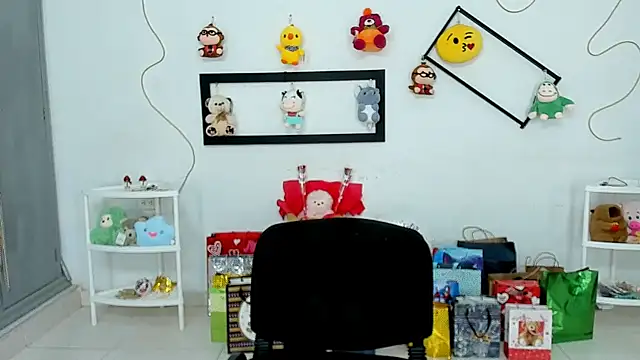 Gregorii adams online show from November 29, 11:57 am