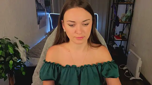 Madison Golden online show from November 4, 6:34 am