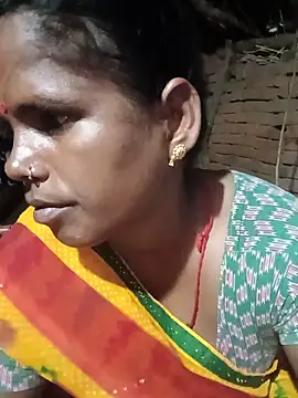 Snapshot of Janvi_tv chatting on October 7, 1:52 pm Janvi tv online show from October 7, 1:52 pm