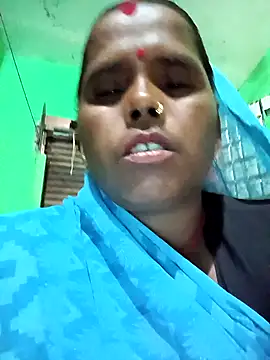 Snapshot of Janvi_tv chatting on October 29, 2:58 am Janvi tv online show from October 29, 2:58 am