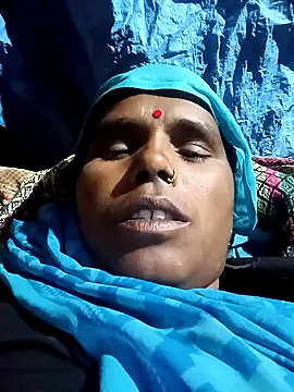 Snapshot of Janvi_tv chatting on October 29, 3:25 pm Janvi tv online show from October 29, 3:25 pm