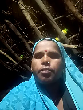 Snapshot of Janvi_tv chatting on November 3, 1:01 pm Janvi tv online show from November 3, 1:01 pm